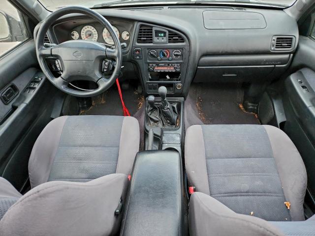 Nissan Pathfinder Le Image 6