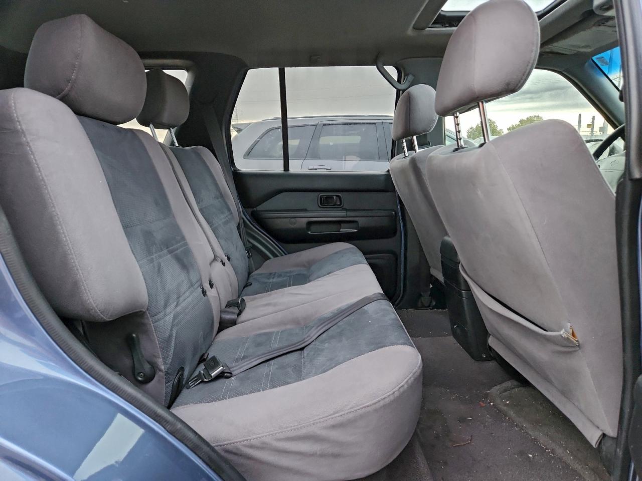 Nissan Pathfinder Le Image 9