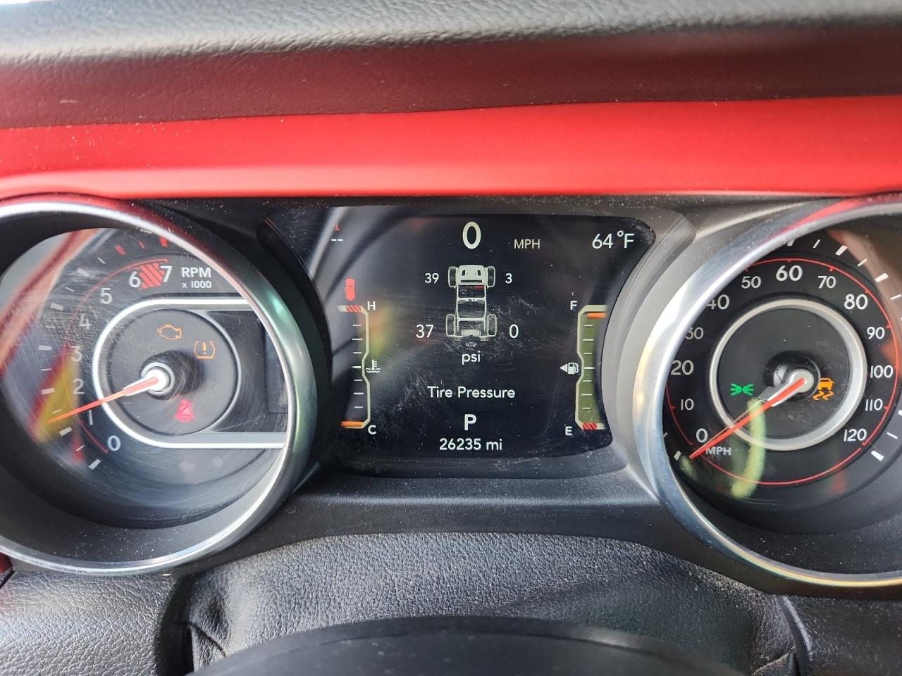 Jeep Wrangler Rubicon Image 10