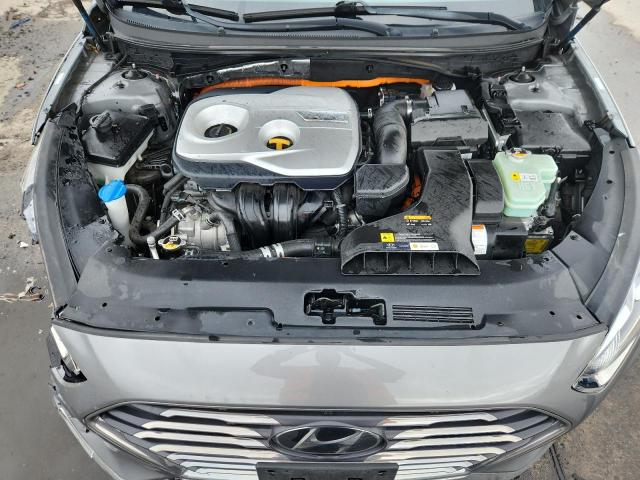 Hyundai SONATA Hybrid Image 12