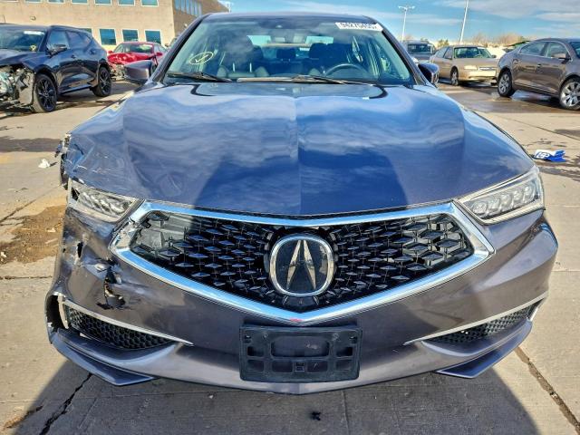 Acura TLX Image 10