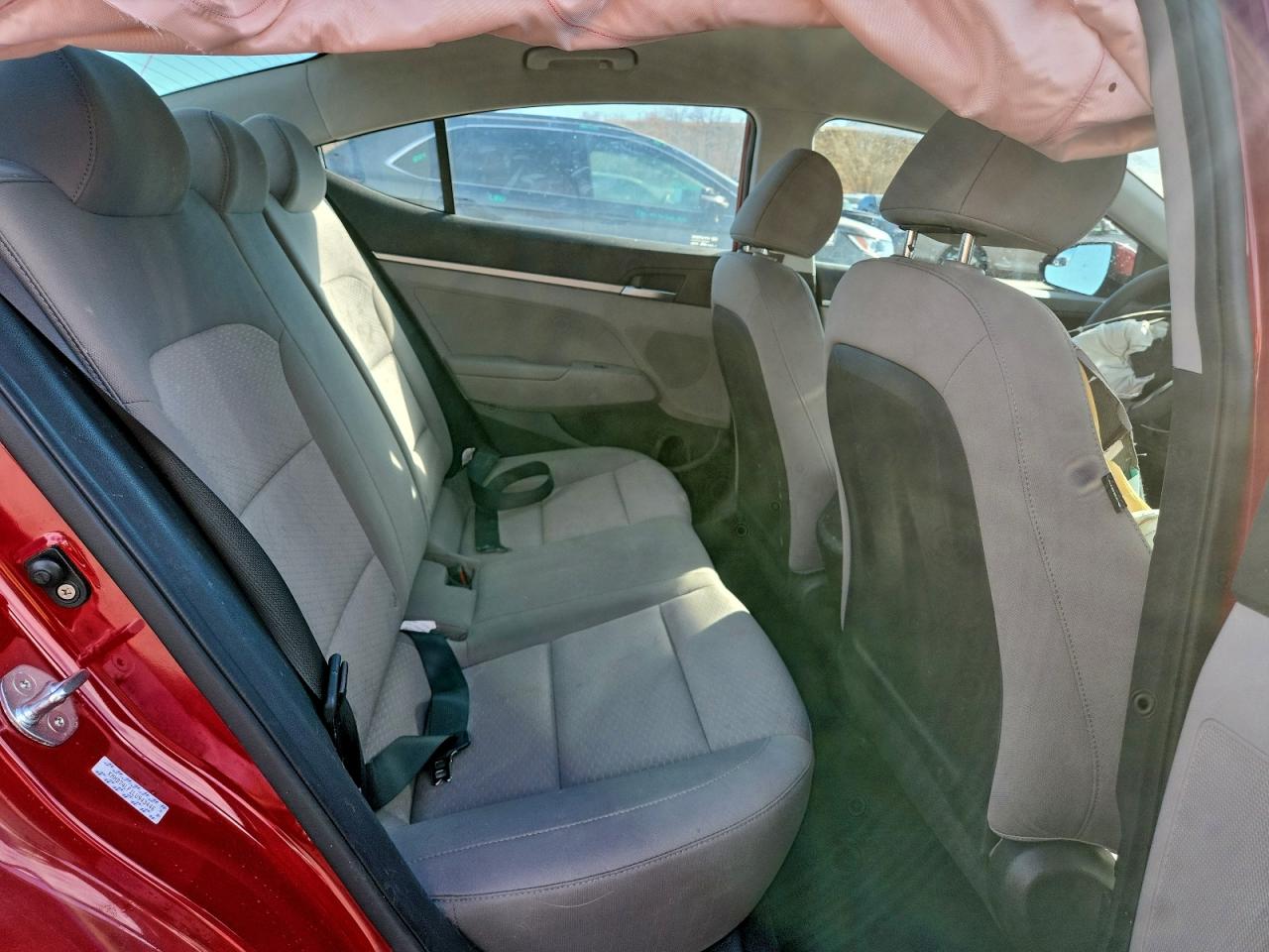 Hyundai ELANTRA Se Image 9