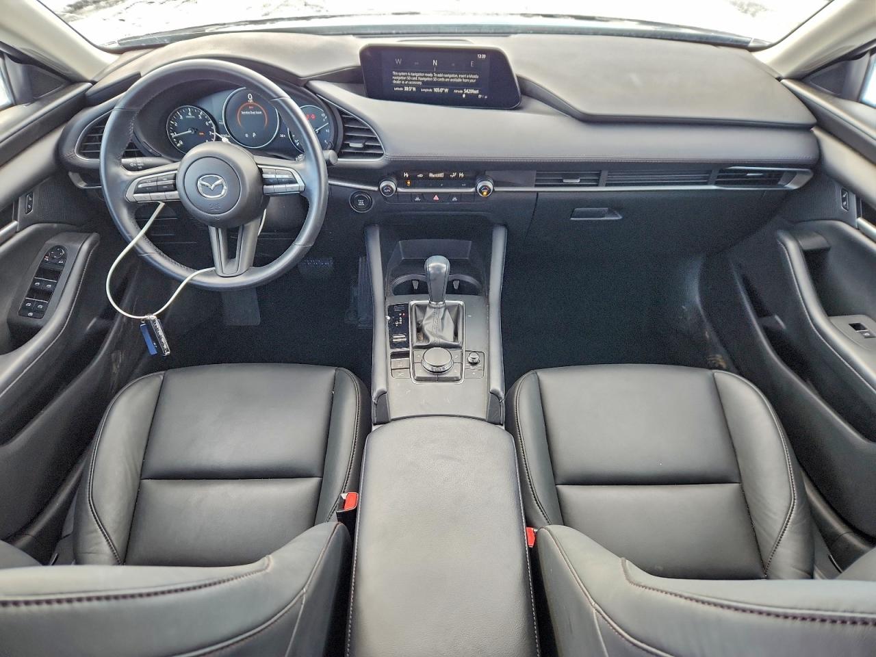 Mazda 3 Select Image 8