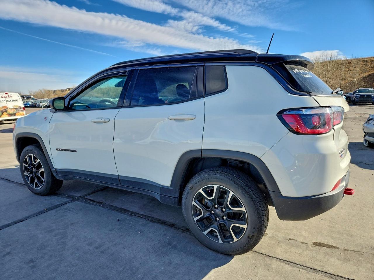 Jeep Compass Trailhawk Image 6