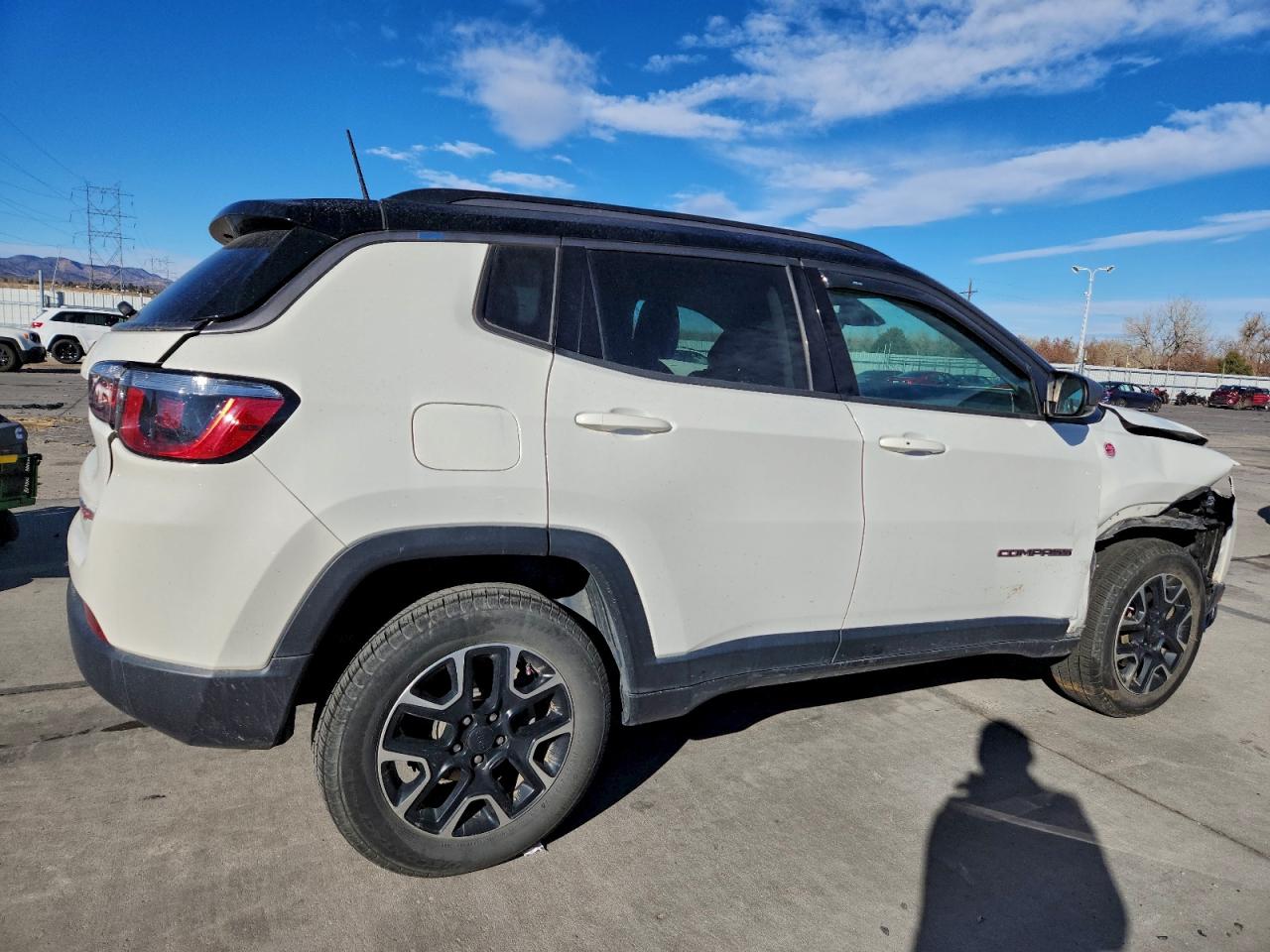 Jeep Compass Trailhawk Image 2