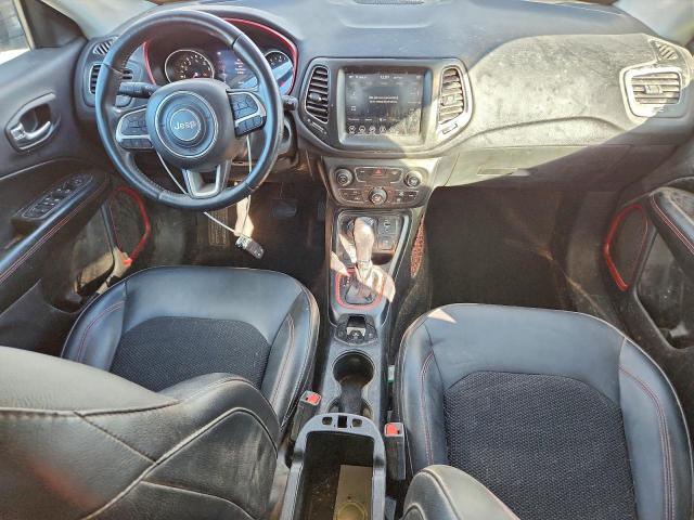 Jeep Compass Trailhawk Image 7