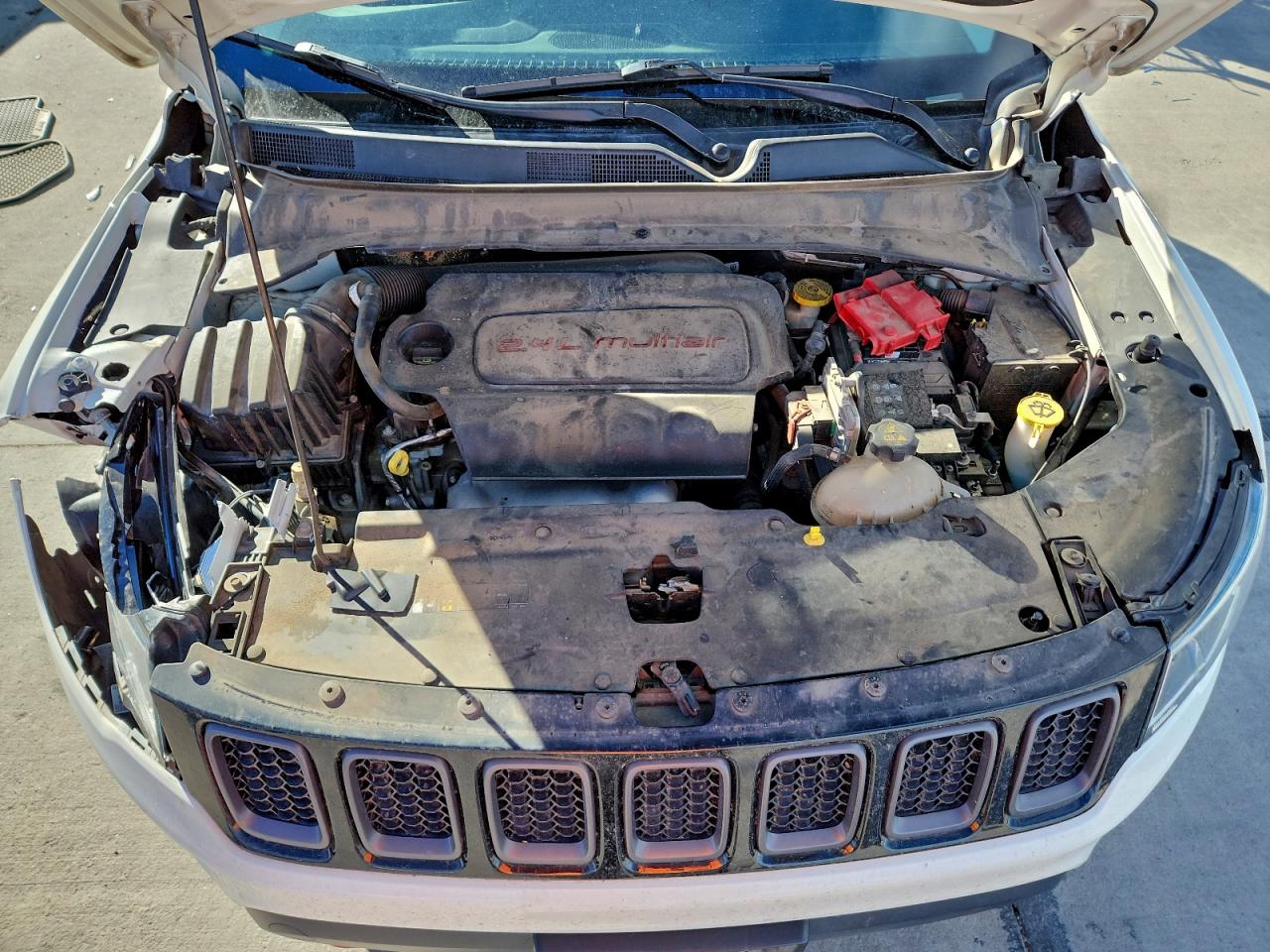 Jeep Compass Trailhawk Image 12