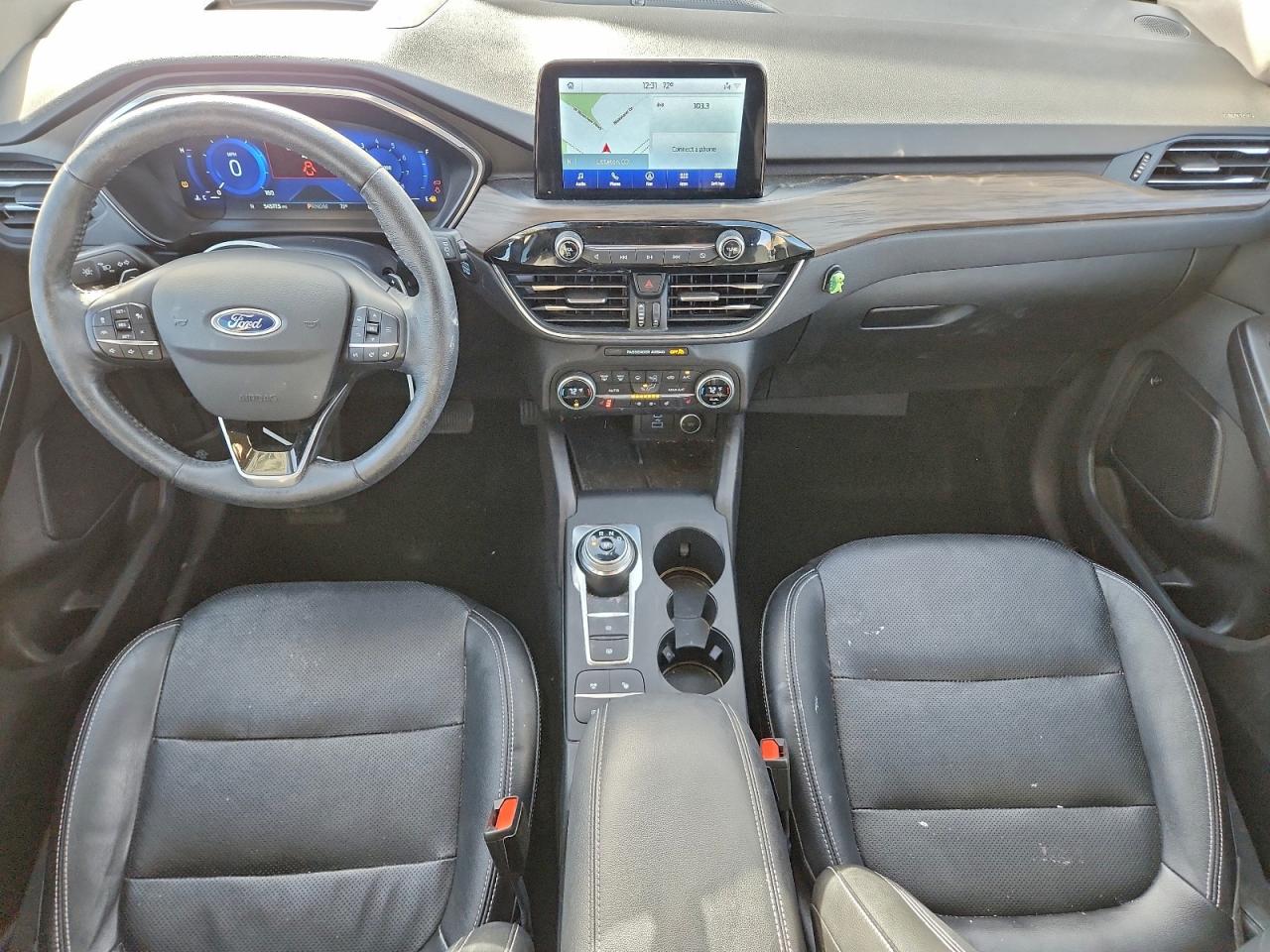 Ford Escape Titanium Image 4