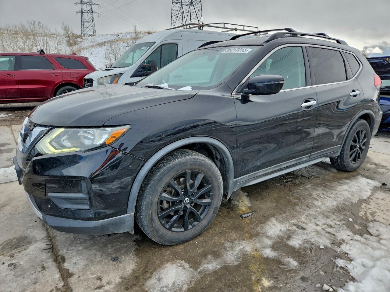 Nissan Rogue S Image 1