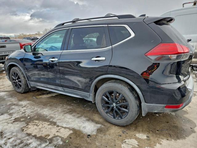 Nissan Rogue S Image 4