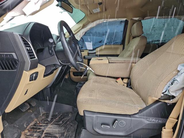 Ford F-150 Supercrew Image 6