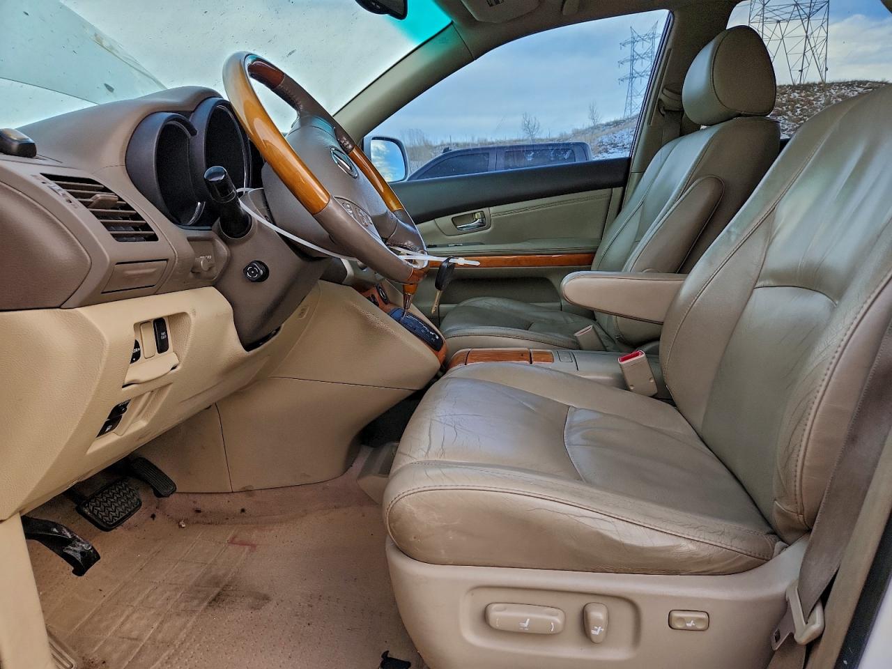 Lexus RX 330 Image 9