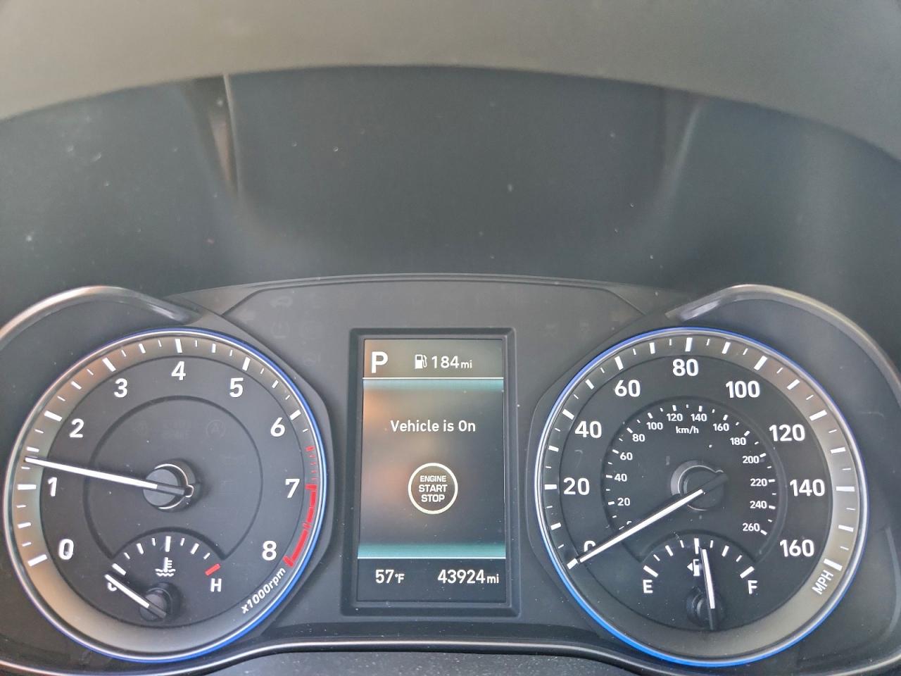 Hyundai KONA Limited Image 5