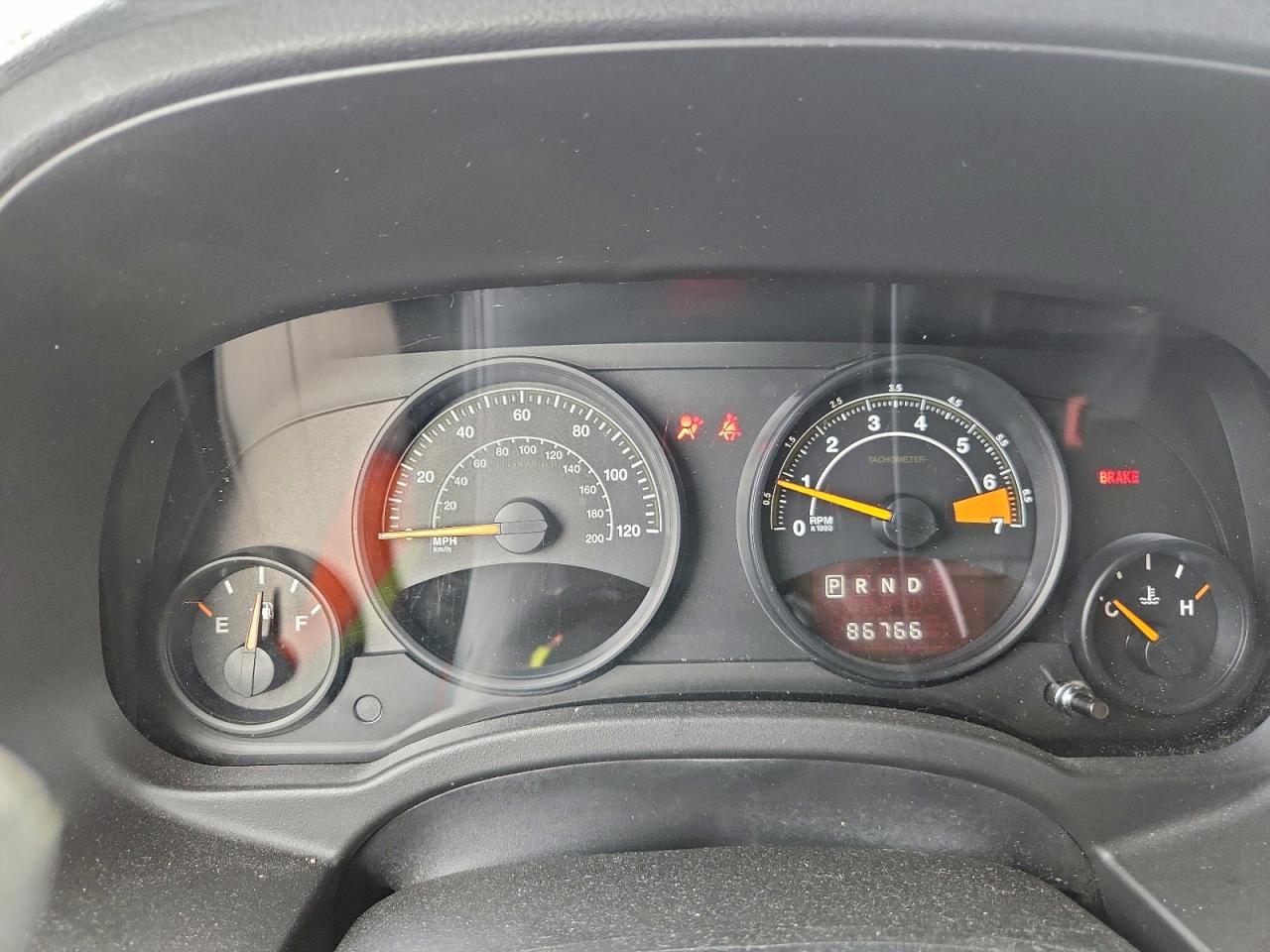 Jeep Patriot Latitude Image 12