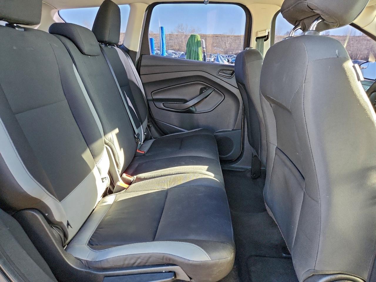 Ford Escape S Image 12