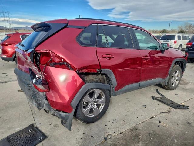 Toyota RAV4 Xle Image 11