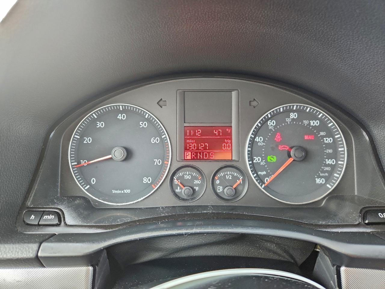 Volkswagen Jetta S Image 6