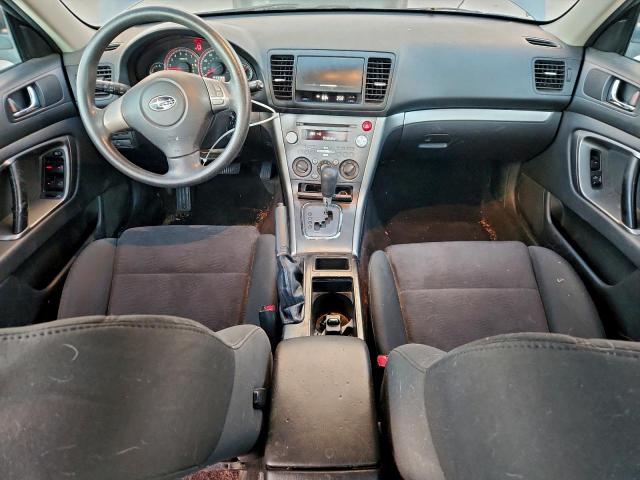 Subaru Legacy 2.5i Image 11