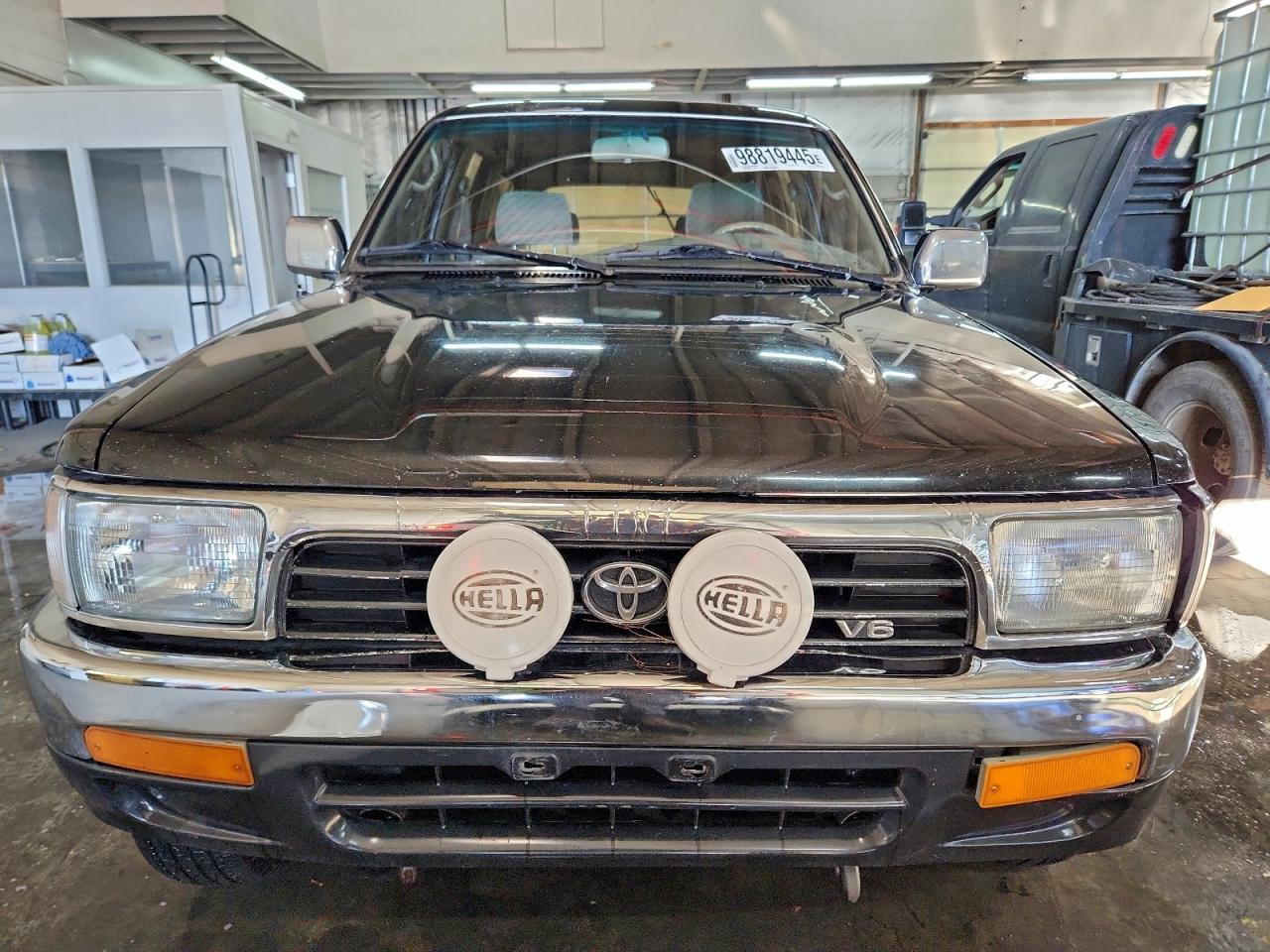 Toyota 4Runner Vn39 Sr5 Image 6
