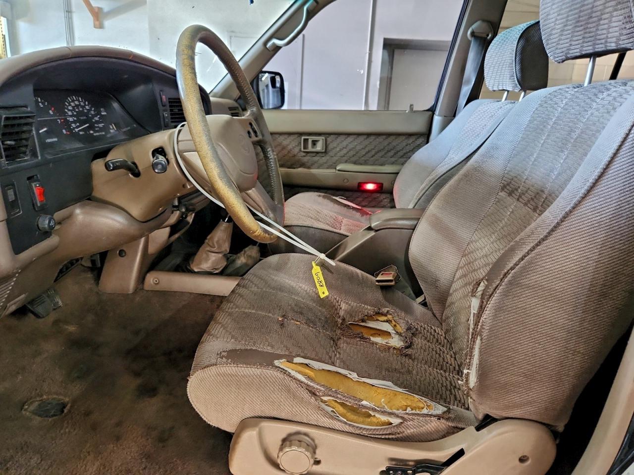 Toyota 4Runner Vn39 Sr5 Image 7