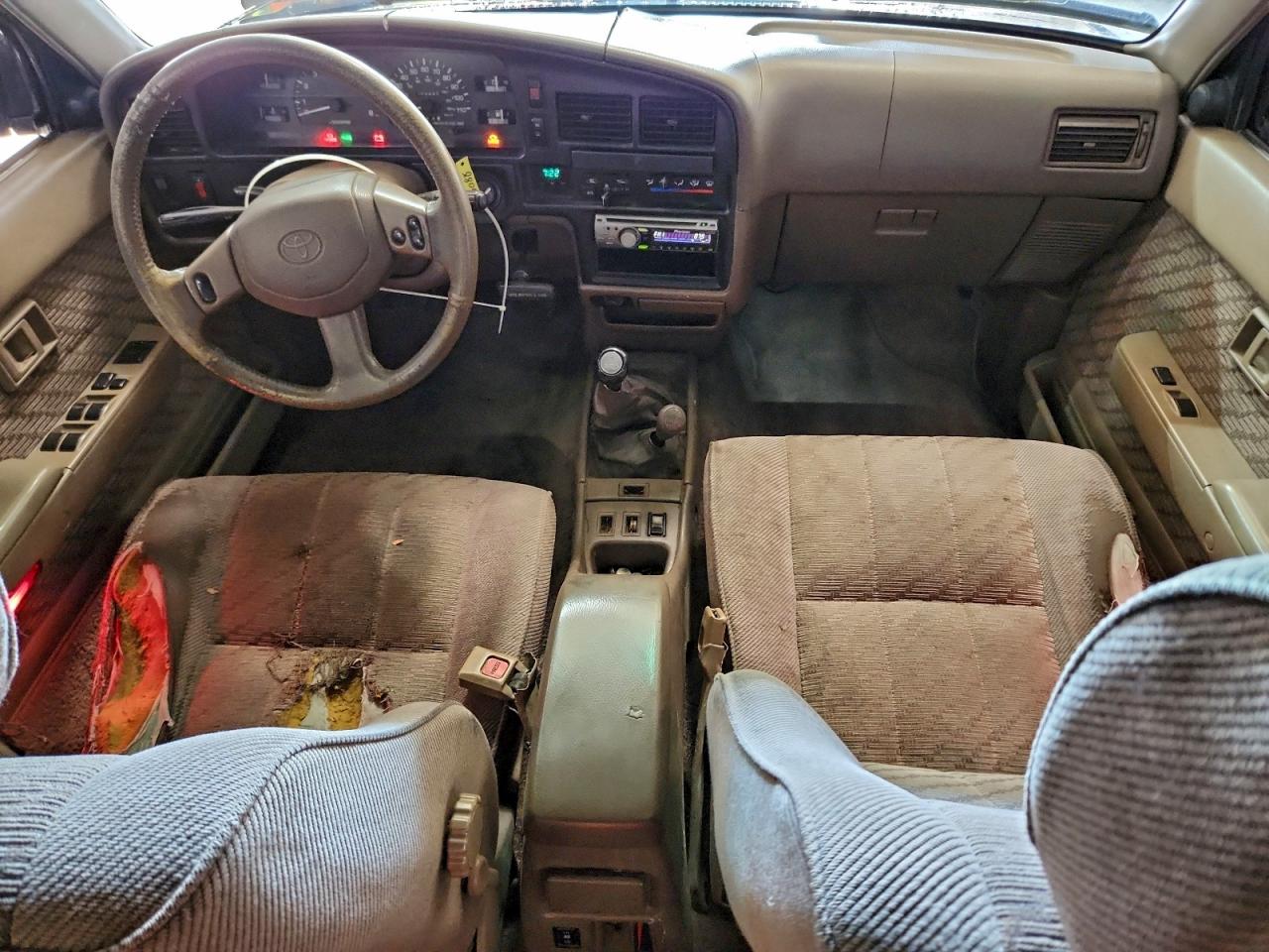 Toyota 4Runner Vn39 Sr5 Image 2