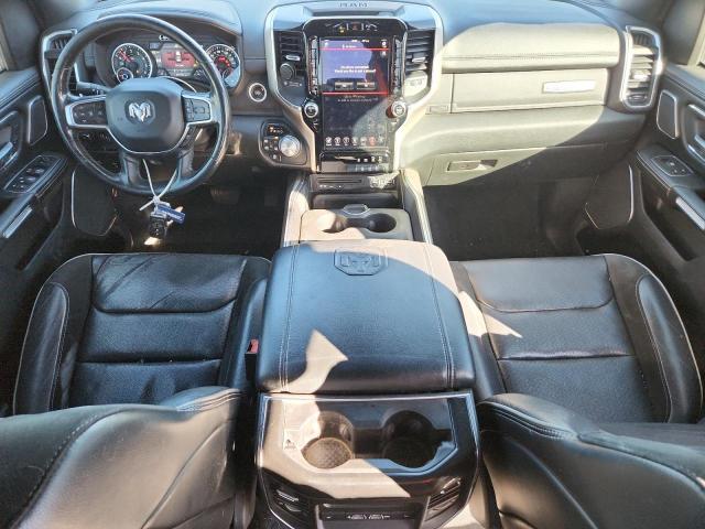 Ram 1500 Laramie Image 12