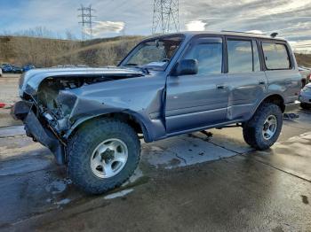  Salvage Toyota Land Cruis