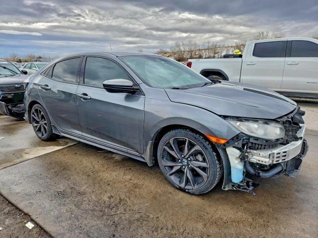 Honda Civic Sport Image 3