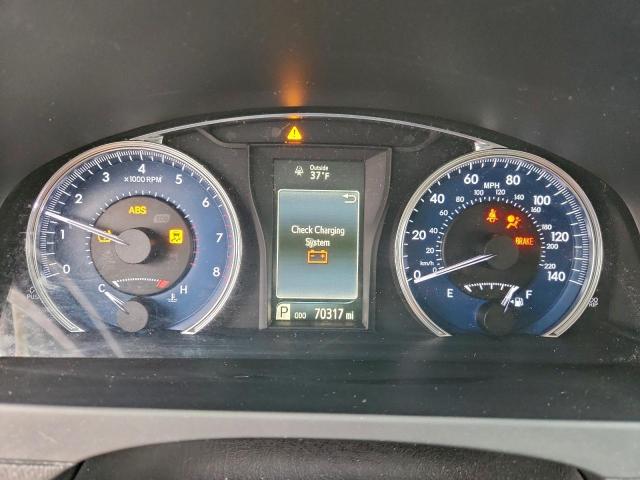 Toyota Camry Le Image 7