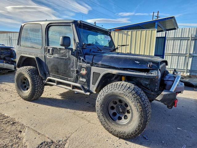 Jeep Wrangler Sahara Image 13