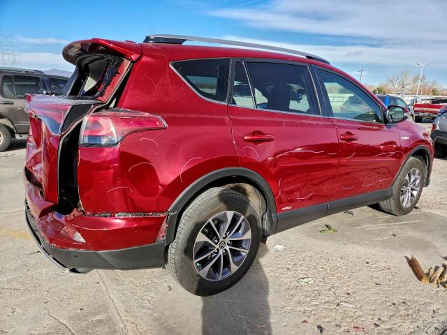 Toyota RAV4 Le Image 3