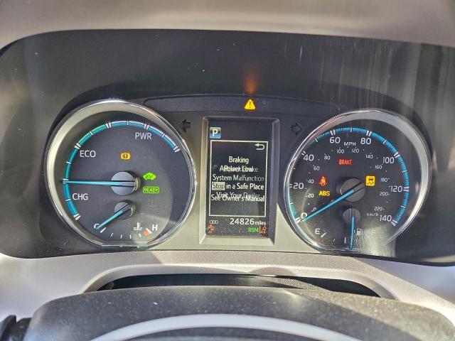 Toyota RAV4 Le Image 9