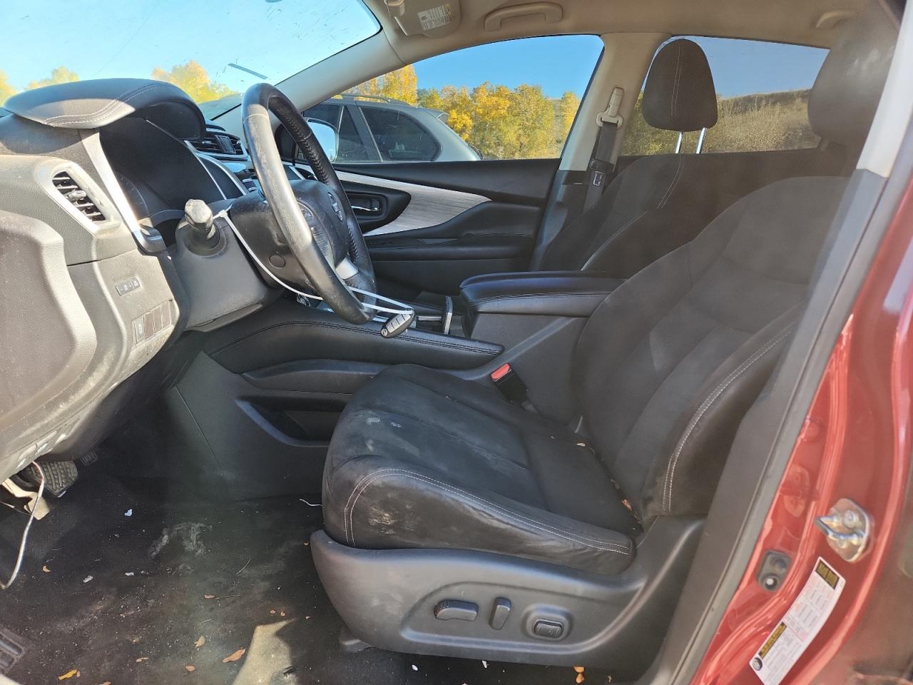 Nissan Murano S Image 3