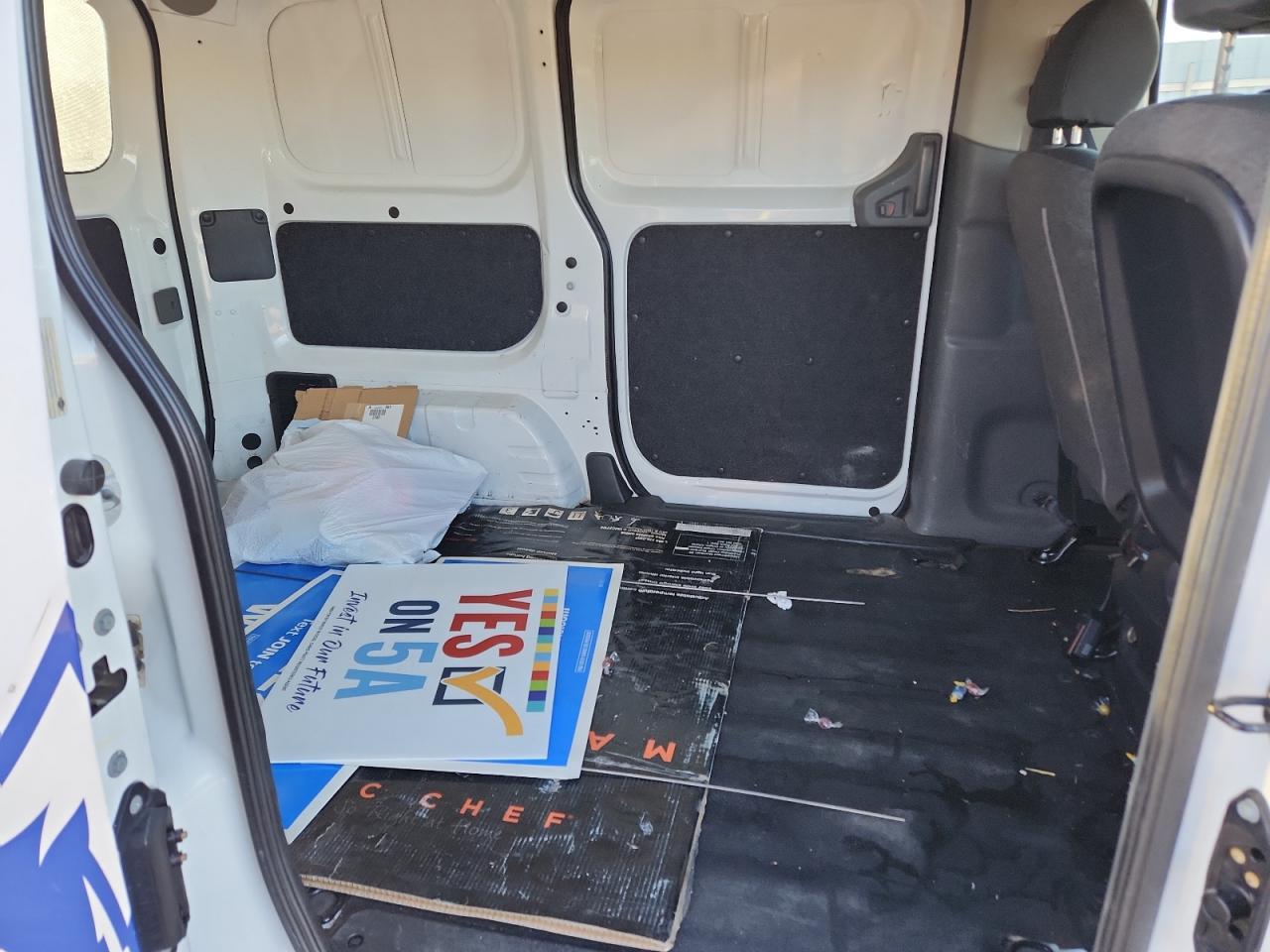 Chevrolet Express Lt Image 4