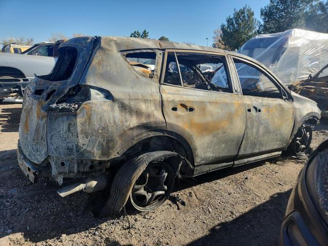 Toyota RAV4 Le Image 3