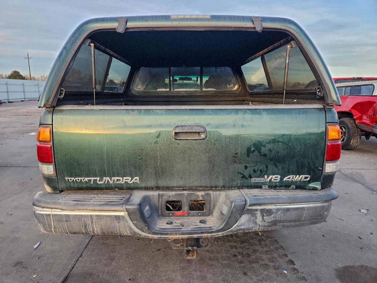 Toyota Tundra Access Cab Image 10