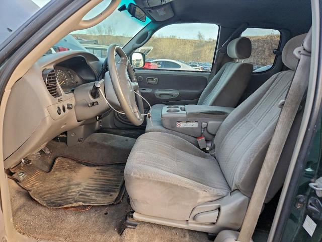 Toyota Tundra Access Cab Image 8
