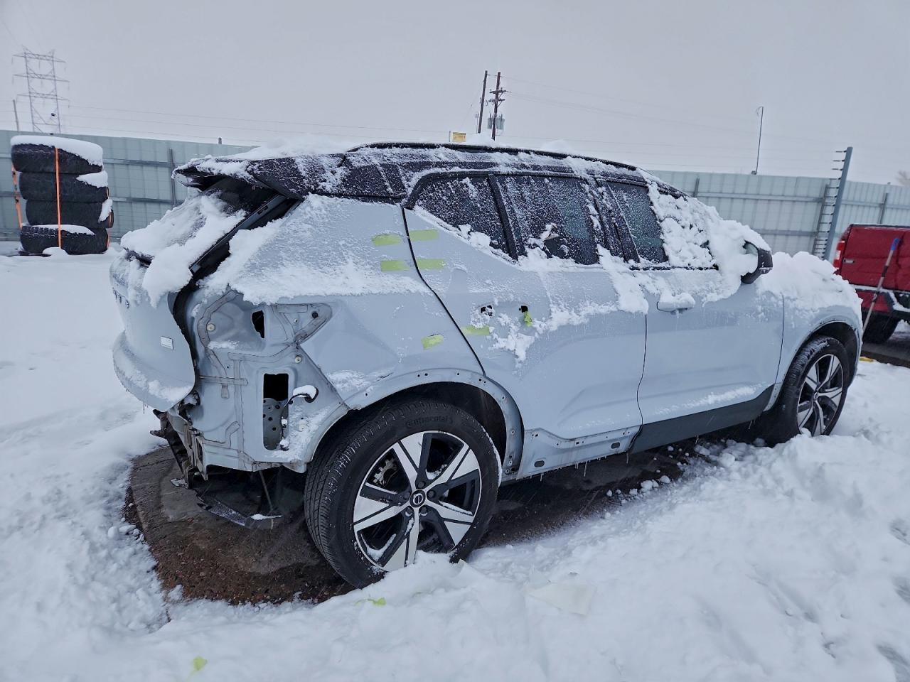 Volvo XC40 Recharge Image 10