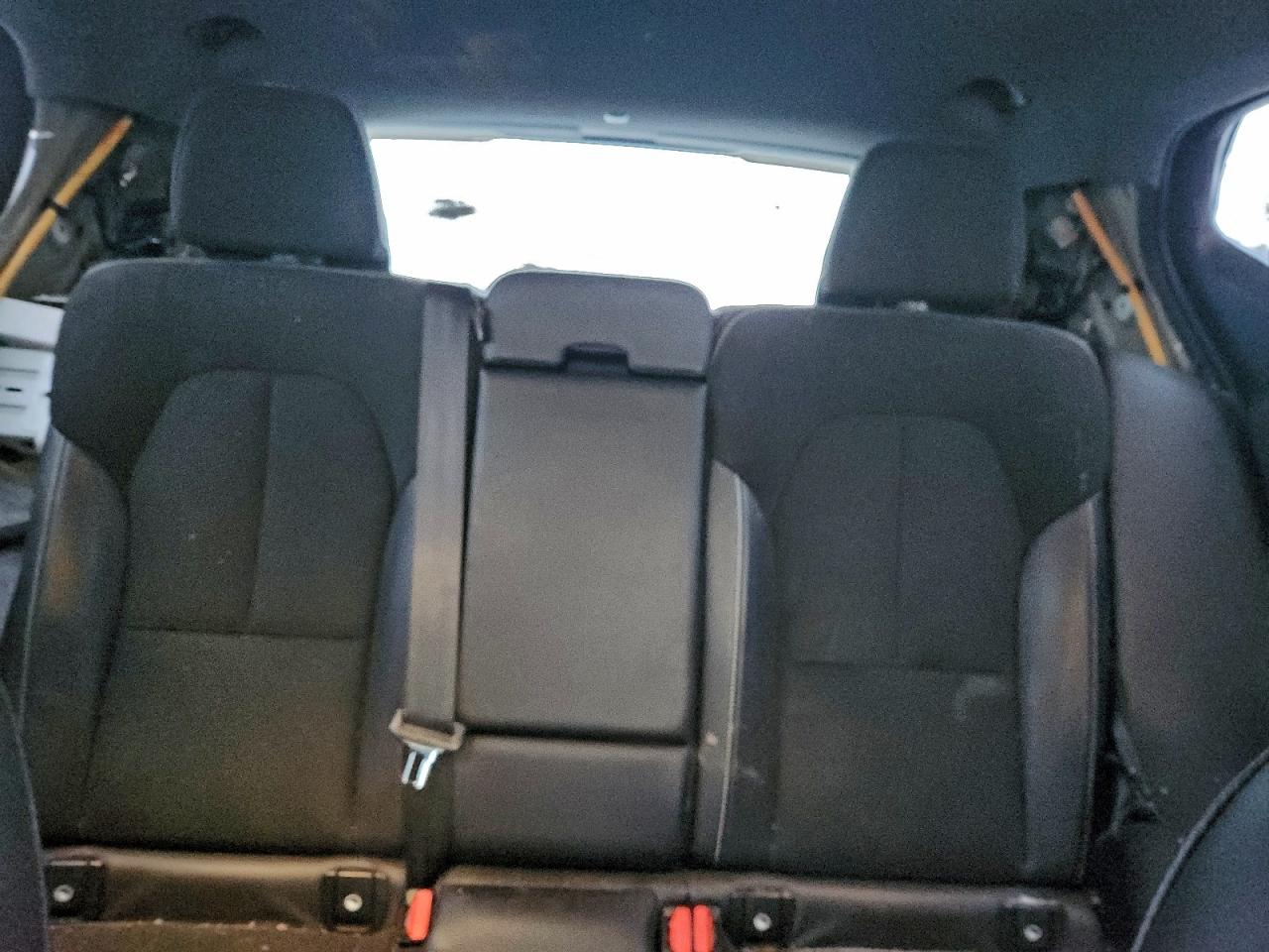 Volvo XC40 Recharge Image 9