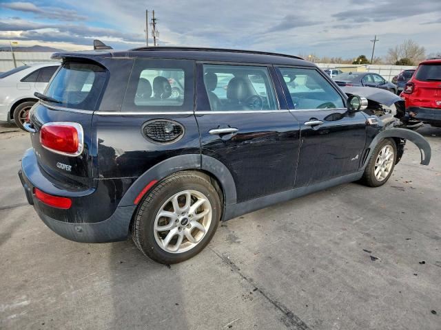 MINI Cooper Clubman All4 Image 4
