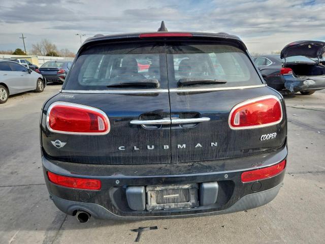 MINI Cooper Clubman All4 Image 6