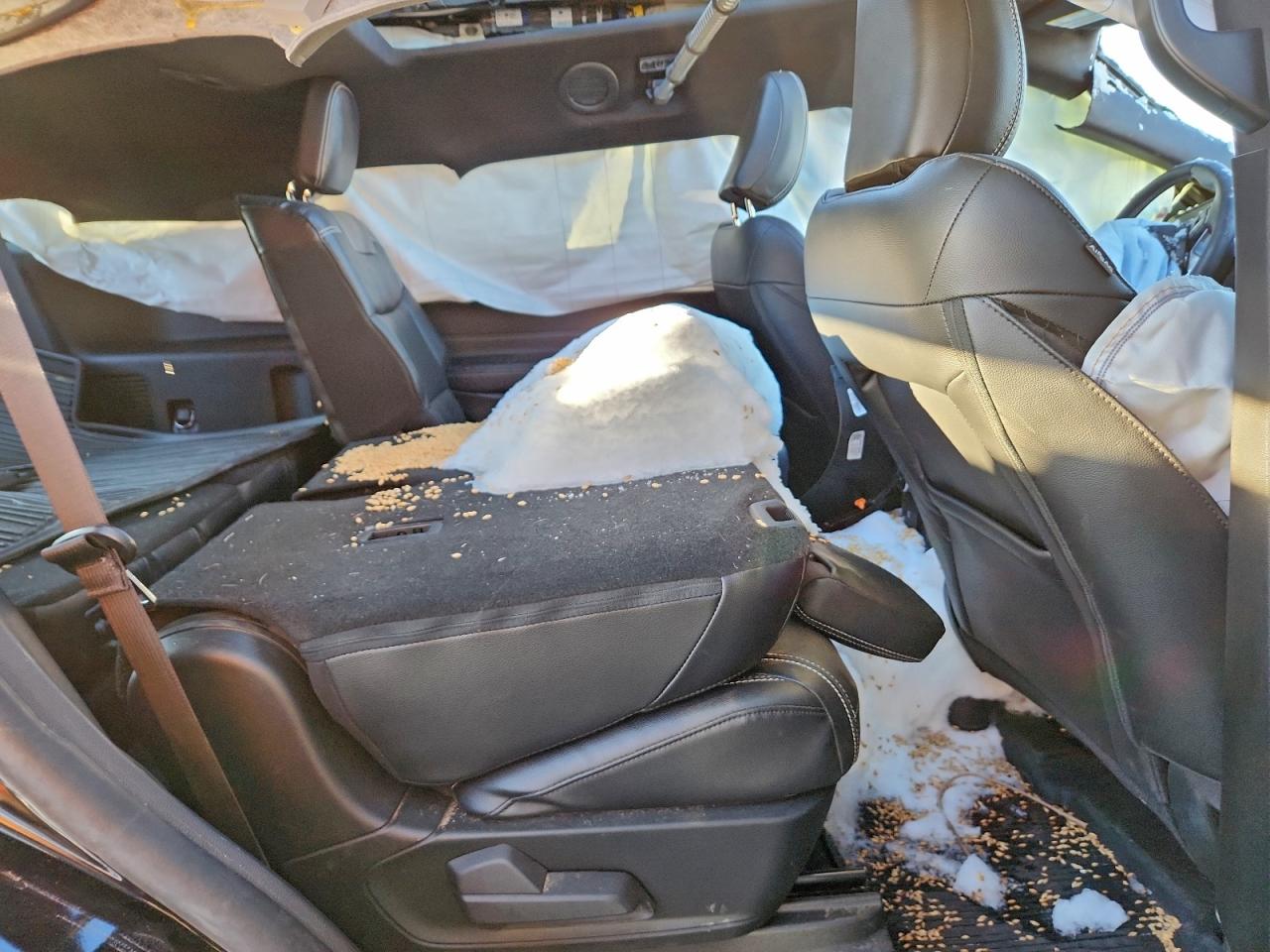 Ford Explorer St Image 8