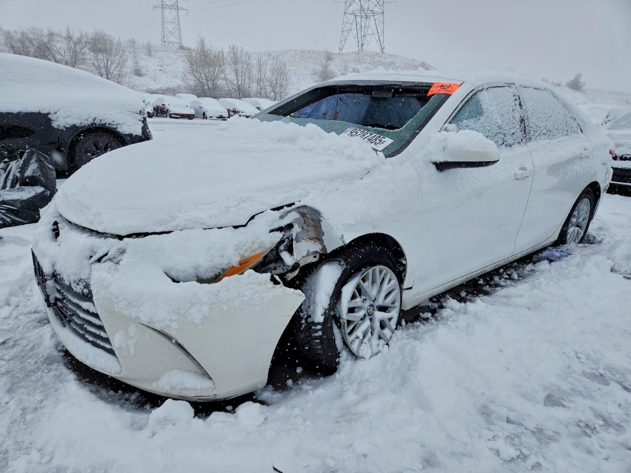 Toyota Camry Le Image 1