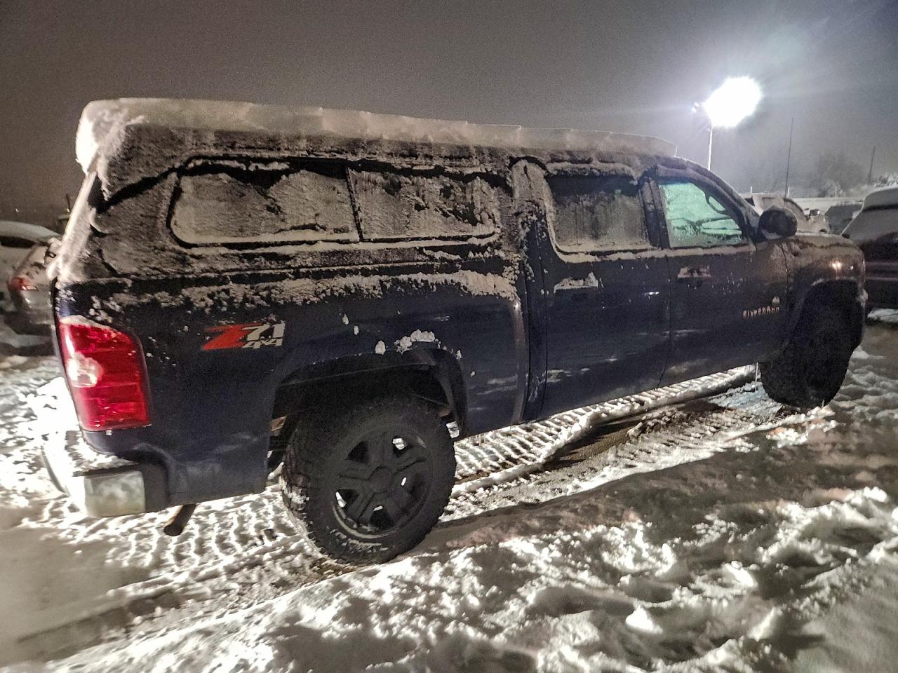 Chevrolet Silverado K1500 Lt Image 10