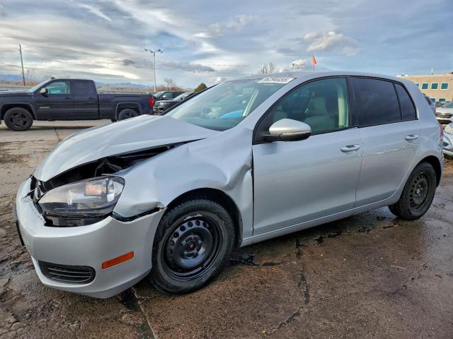  Salvage Volkswagen Golf