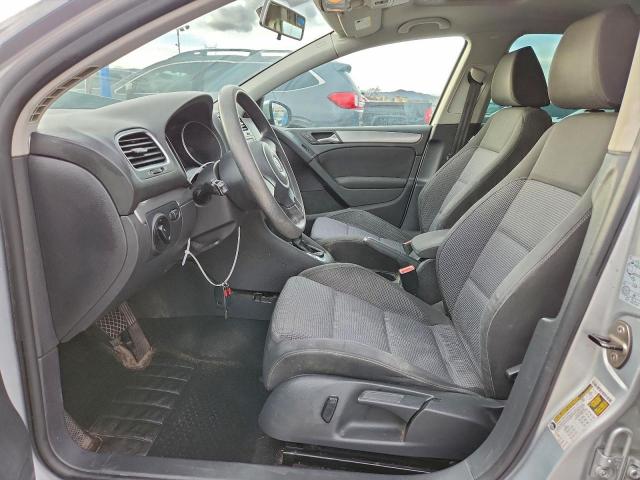 Volkswagen Golf Image 6