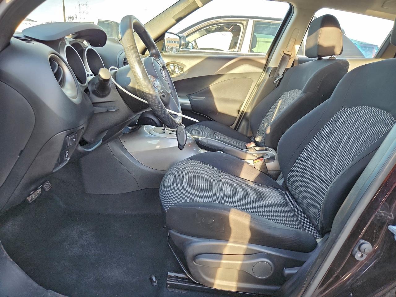 Nissan JUKE S Image 5