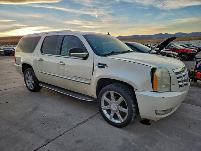 Cadillac Escalade Esv Image 7