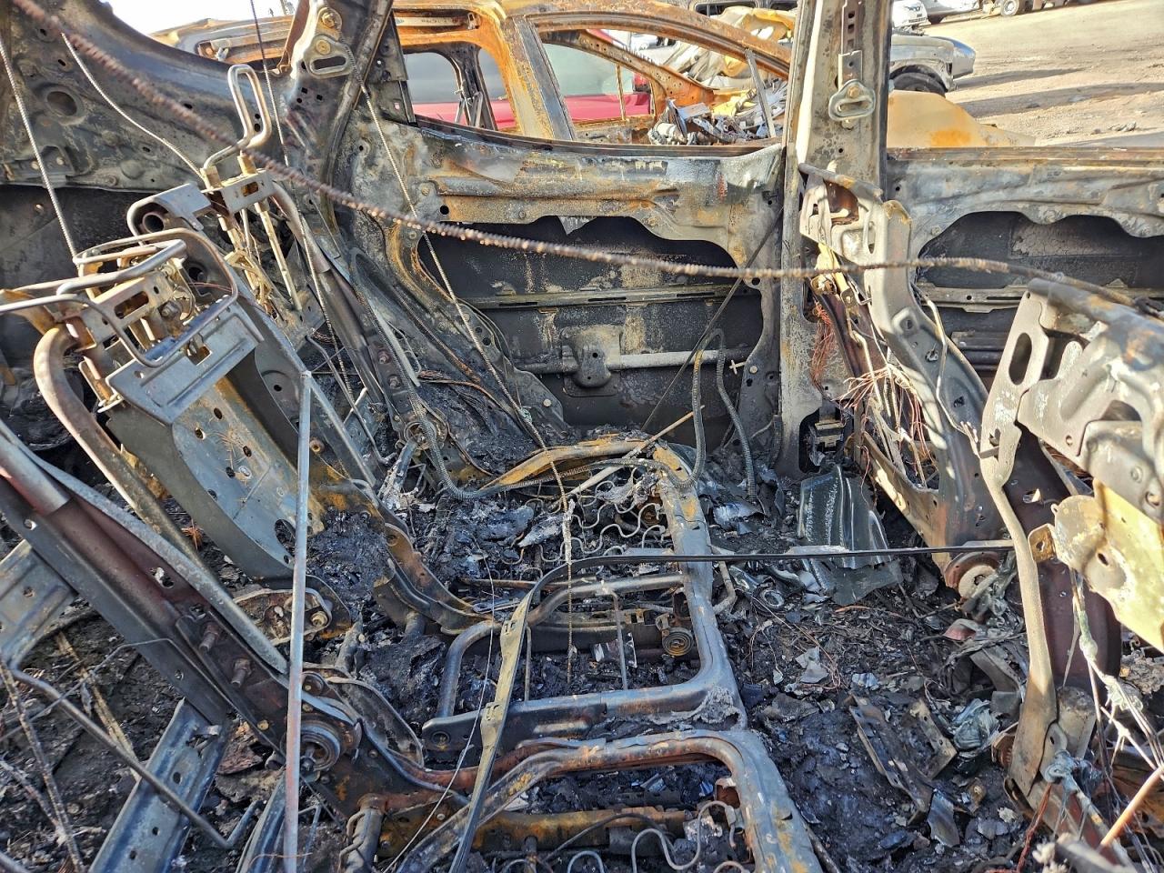 Hyundai SANTA FE Image 12