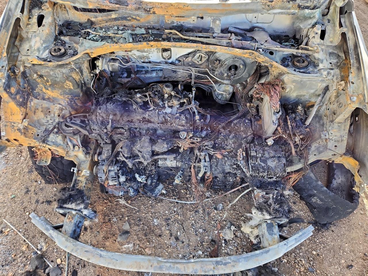 Hyundai SANTA FE Image 9